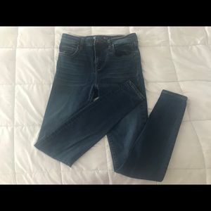 Size 4 Kut from the Kloth Mia jeans - EUC
